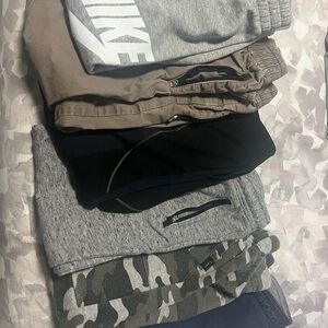 Lot of 6 pairs of boys Joggers and Sweatpants